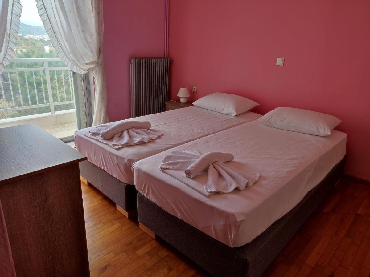 Thea Court Clio & Erato Apartments PalaiónTsiflíkion Eksteriør billede