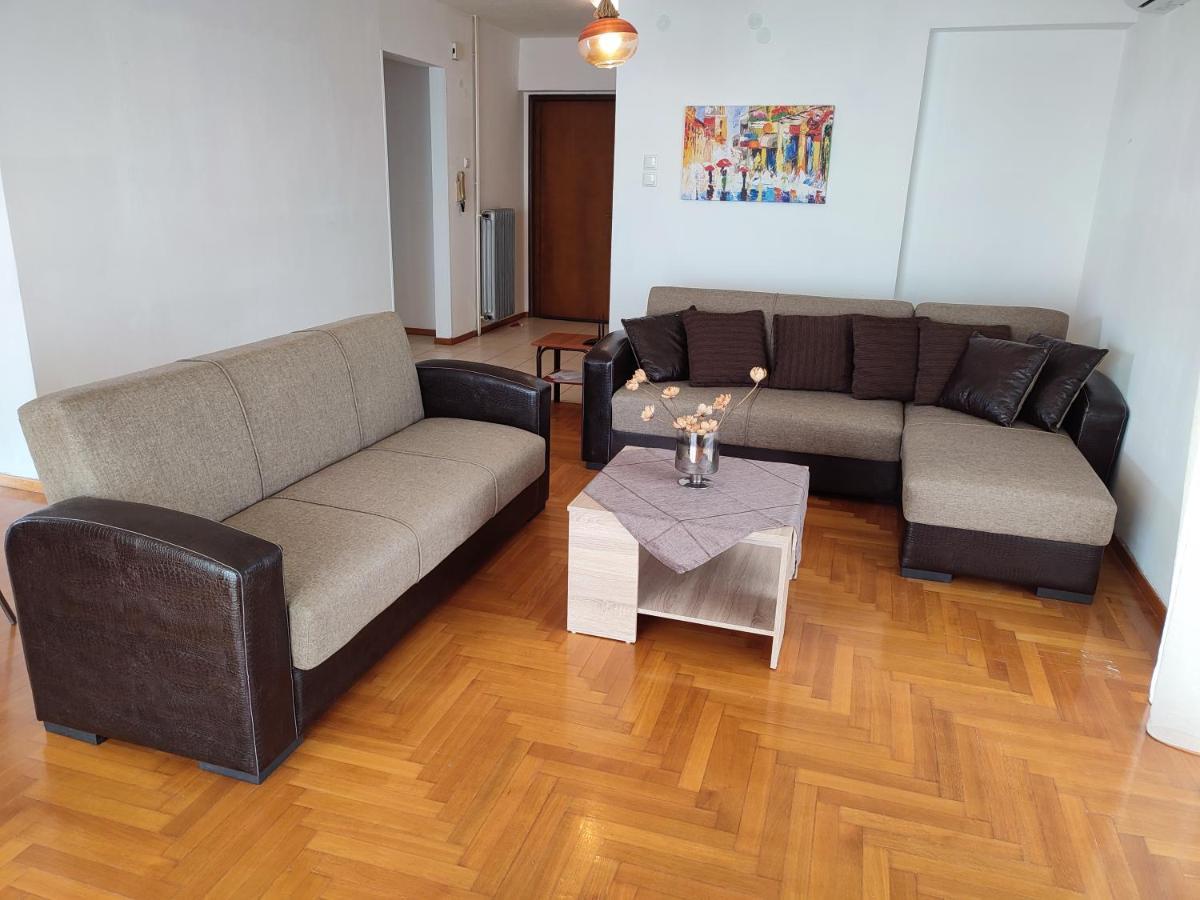 Thea Court Clio & Erato Apartments PalaiónTsiflíkion Eksteriør billede